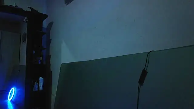 MilanXbunny online show from 06-10-26, 04:12