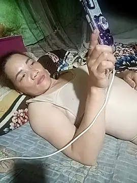 Snapshot of Eirlys-baby chatting on 07-16-26, 03:07 Eirlys-baby online show from 07-16-26, 03:07