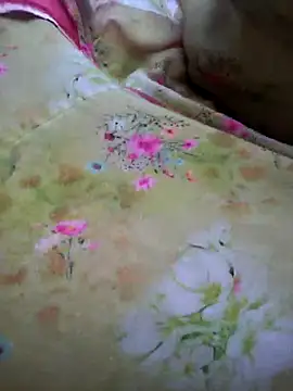 Snapshot of riyana_tai chatting on 07-28-26, 01:56 riyana tai online show from 07-28-26, 01:56