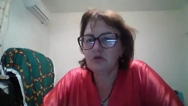 ErikaXShine online show from 07-01-26, 06:51