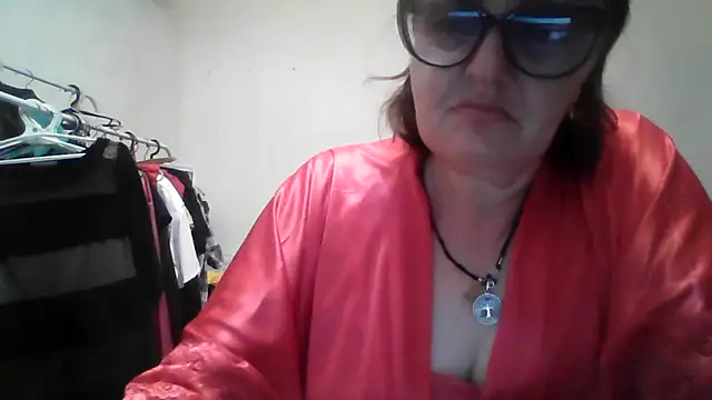 ErikaXShine online show from 07-25-26, 08:17