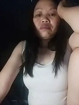 Snapshot of Vitamins-e chatting on 07-19-26, 11:19 Vitamins-e online show from 07-19-26, 11:19