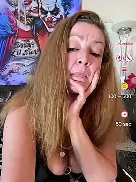 Snapshot of MumGabriela chatting on 06-21-26, 09:12 MumGabriela online show from 06-21-26, 09:12