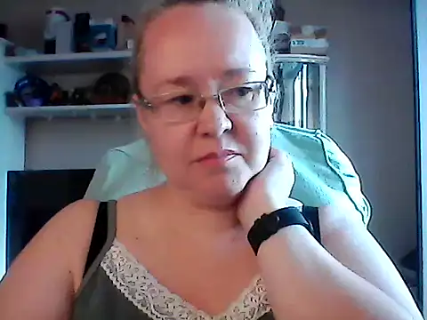 Viola27 online show from 06-19-26, 12:09