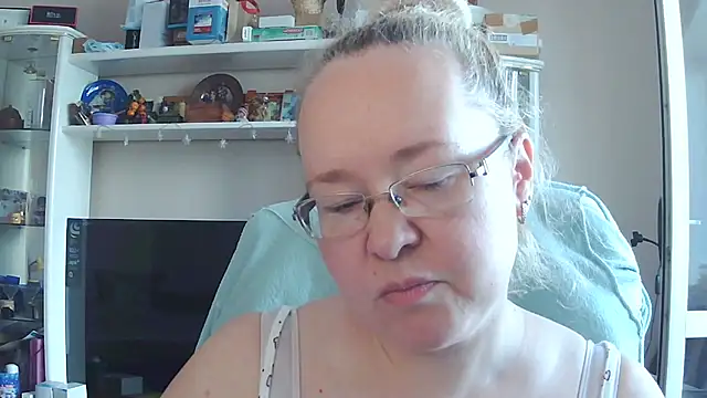 Viola27 online show from 07-04-26, 09:15