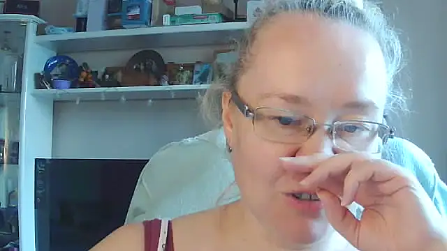 Viola27 online show from 07-14-26, 11:16