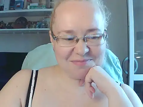 Viola27 online show from 07-29-26, 09:51