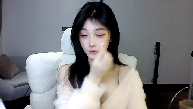 SylvieMaya online show from 07-23-26, 04:16