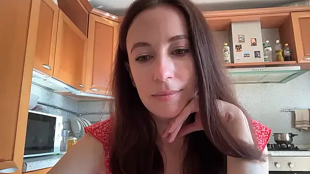 Flamingo Queen online show from 06-23-26, 05:05
