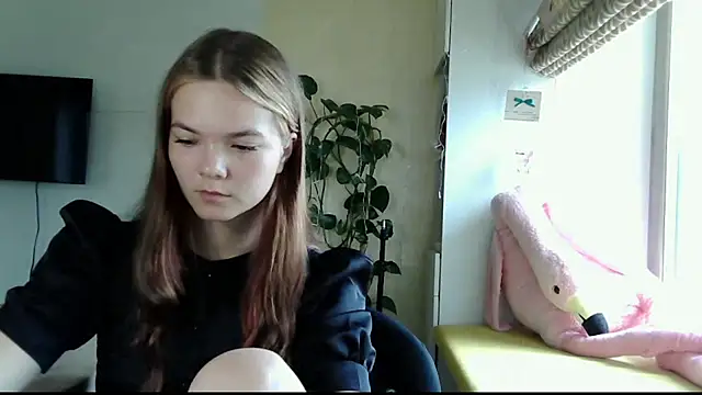 AvrilGillig online show from 07-19-26, 09:46