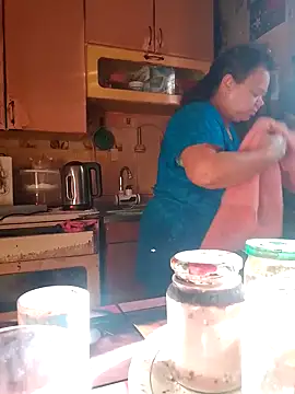 oksana72 online show from 09-27-25, 05:45