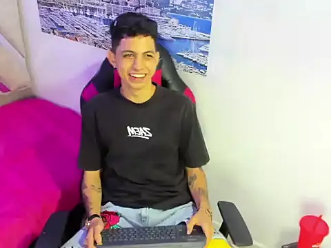 cameron lux77 online show from 07-02-26, 03:23