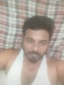 Snapshot of Tamilpayyan999 chatting on 06-09-26, 05:57 Tamilpayyan999 online show from 06-09-26, 05:57