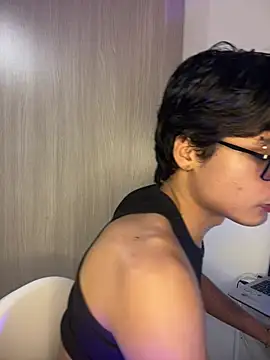 Snapshot of maximo_2019 chatting on 06-10-26, 09:03 maximo 2019 online show from 06-10-26, 09:03