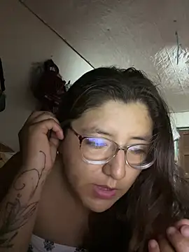 Snapshot of DirtyCerezita chatting on 07-23-26, 06:11 DirtyCerezita online show from 07-23-26, 06:11