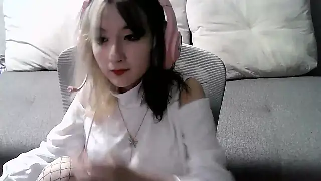 Lilfain baby online show from 07-14-26, 12:22