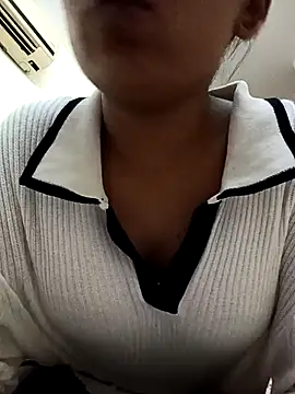 baby girl 099 online show from 07-29-26, 05:11