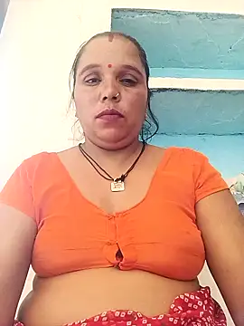 Cute simmy56 online show from 06-13-26, 07:39