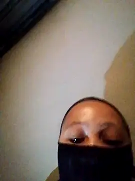 Snapshot of h0667 chatting on 06-18-26, 09:14 h0667 online show from 06-18-26, 09:14