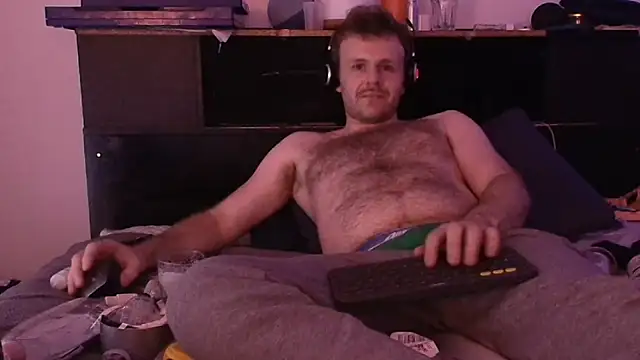 kinkyboipig online show from 06-11-26, 06:17