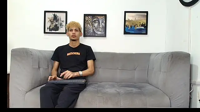 Hot skinny guys online show from 06-19-26, 07:17