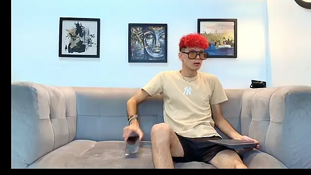Hot skinny guys online show from 06-24-26, 07:13