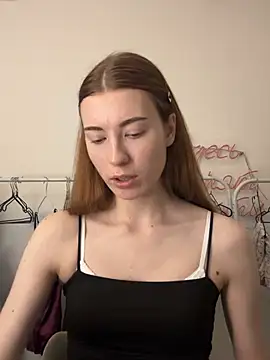 AlisaRussel online show from 07-05-26, 03:19
