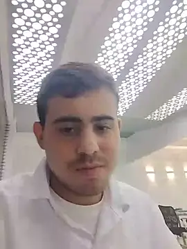 Snapshot of ale_mp chatting on 06-15-26, 03:47 ale mp online show from 06-15-26, 03:47