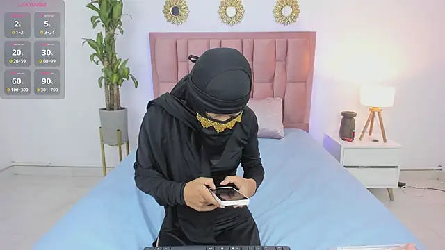 Snapshot of saharaa_noor chatting on 06-09-26, 10:54 saharaa noor online show from 06-09-26, 10:54