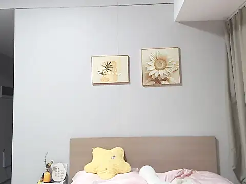 Snapshot of lucky-xiaolu chatting on 06-14-26, 07:10 lucky-xiaolu online show from 06-14-26, 07:10