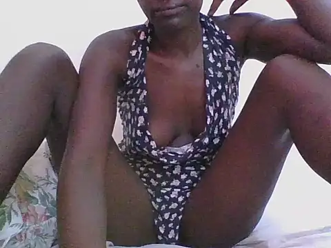 ebonypetite2 online show from 07-28-26, 12:48