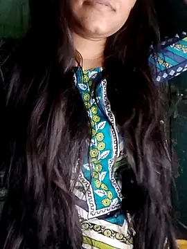 Snapshot of Ishaniya chatting on 07-27-26, 09:38 Ishaniya online show from 07-27-26, 09:38