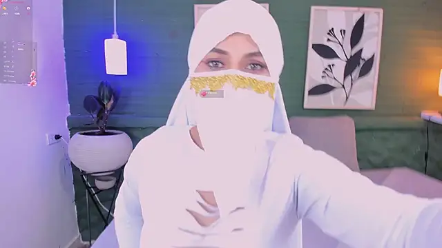 aisha k online show from 07-05-26, 10:39