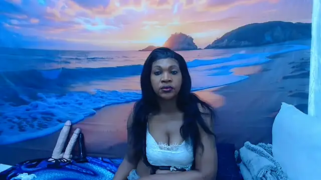 VelvetVixenMilf online show from 07-30-26, 10:47