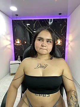 Snapshot of TifanyRoseX chatting on 06-20-26, 07:16 TifanyRoseX online show from 06-20-26, 07:16