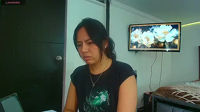 TaniaMendoza online show from 06-10-26, 11:31