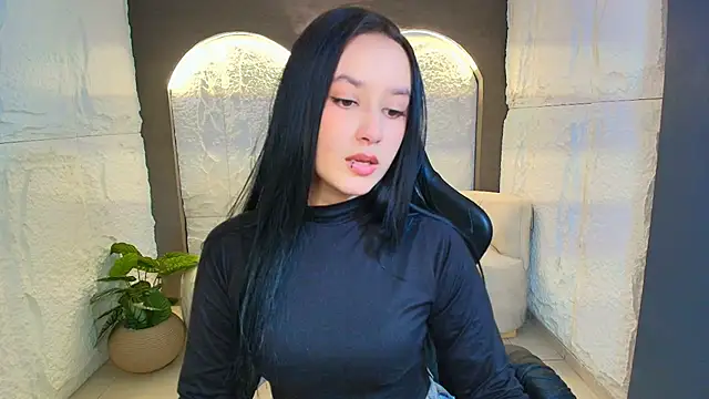 Aleja r  online show from 07-21-26, 07:38