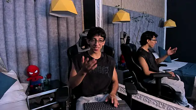 JuliaanRoss online show from 07-29-26, 08:29