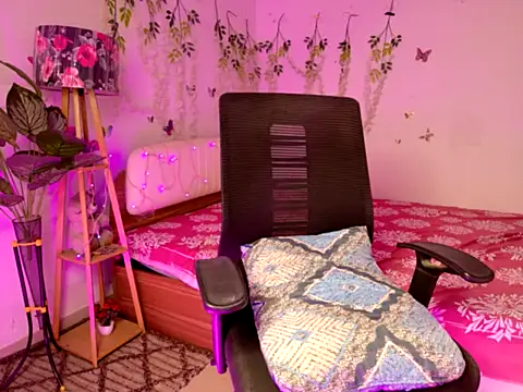 Sizzling queen69 online show from 07-28-26, 04:05