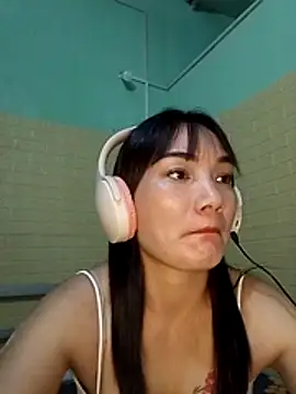 Voiva11 online show from 07-06-26, 03:03