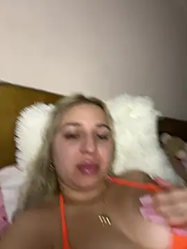 xLexi online show from 06-24-26, 01:43