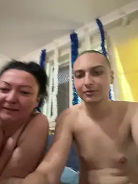2hotcandy online show from 06-10-26, 01:10