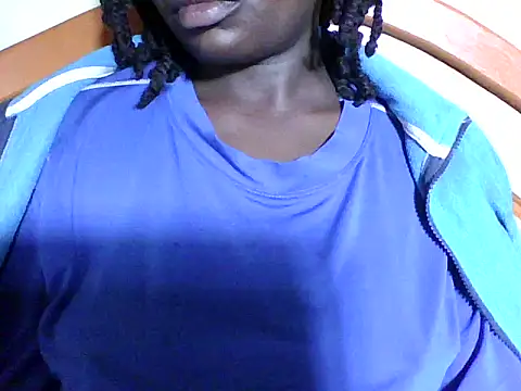 lucyswee online show from 07-16-26, 06:19