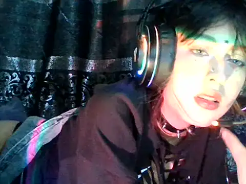 Snapshot of kittenpasive30 chatting on 06-14-26, 04:20 kittenpasive30 online show from 06-14-26, 04:20