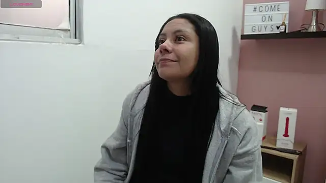black velvet online show from 06-17-26, 01:23