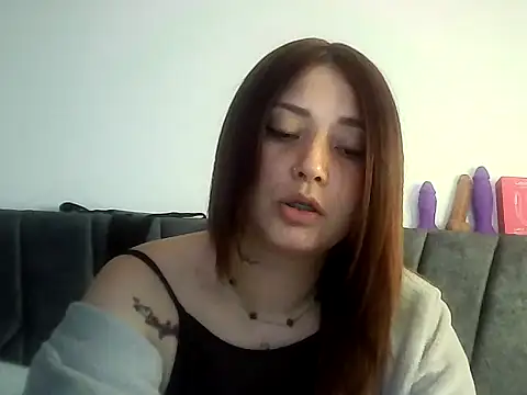 Snapshot of your_queen_cleopatra chatting on 07-28-26, 06:20 your queen cleopatra online show from 07-28-26, 06:20