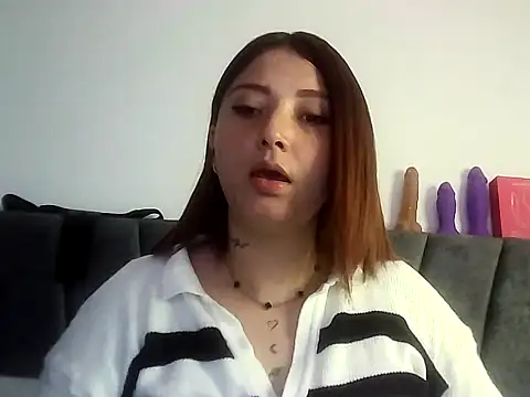 Snapshot of your_queen_cleopatra chatting on 07-30-26, 04:50 your queen cleopatra online show from 07-30-26, 04:50