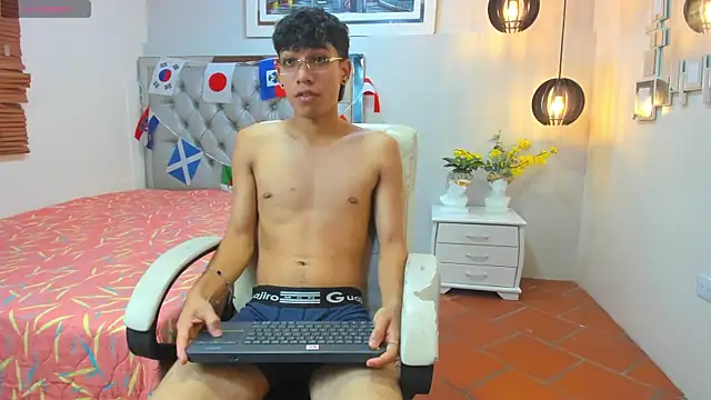 Jake Falcon online show from 06-23-26, 11:41