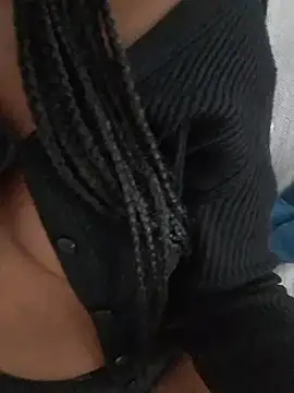 Debbysun75 online show from 07-18-26, 02:43