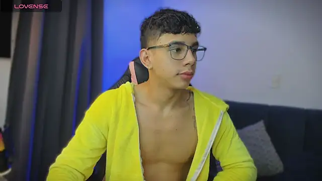 andy cute22 online show from 07-17-26, 01:34